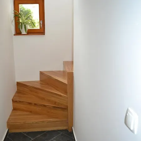 Apartment Adna & Amna *