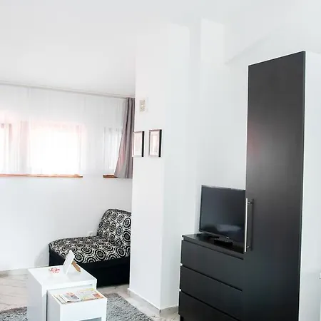 Adna & Amna Apartment *